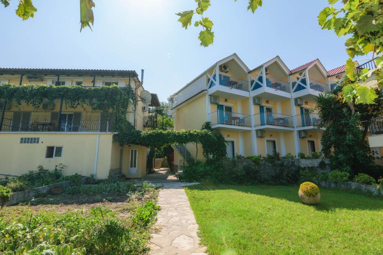 Studio Timotheos Marathias  Ngoại thất bức ảnh