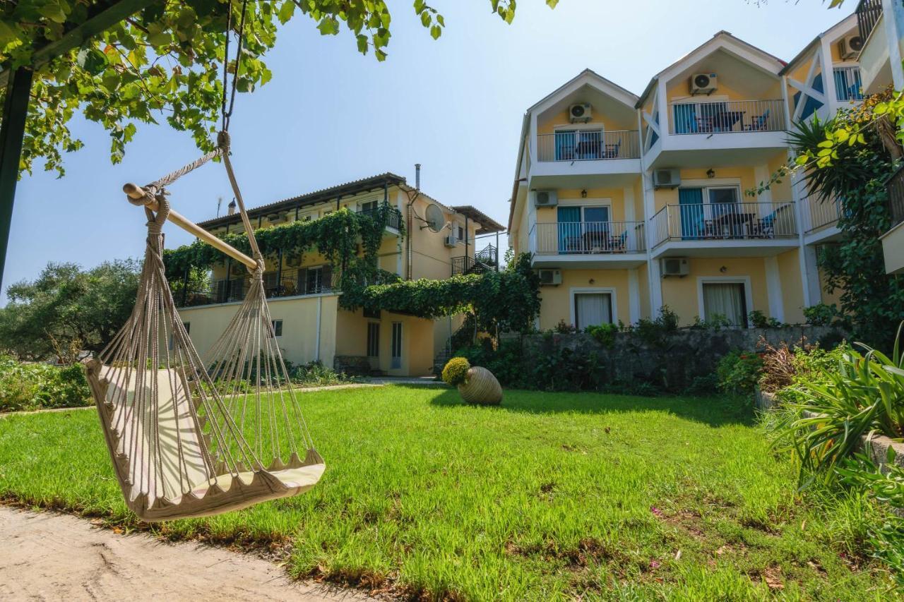 Studio Timotheos Marathias  Ngoại thất bức ảnh