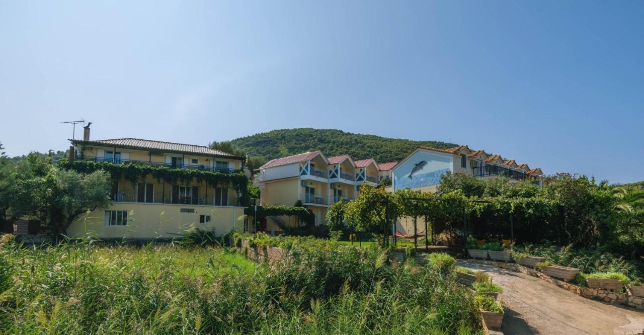 Studio Timotheos Marathias  Ngoại thất bức ảnh
