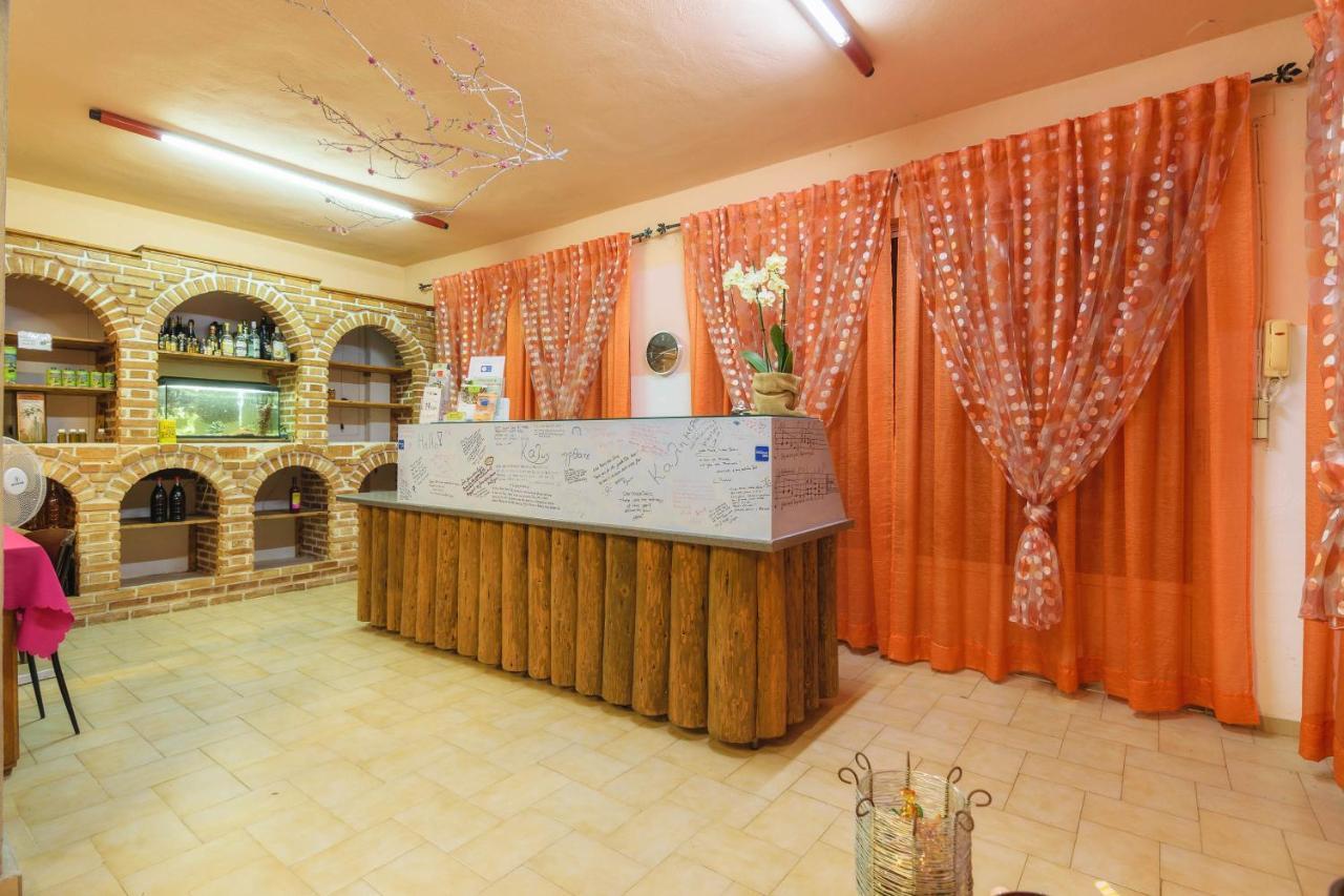 Studio Timotheos Marathias  Ngoại thất bức ảnh