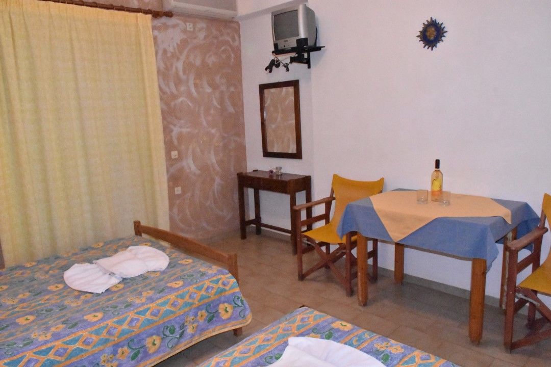 Studio Timotheos Marathias  Ngoại thất bức ảnh